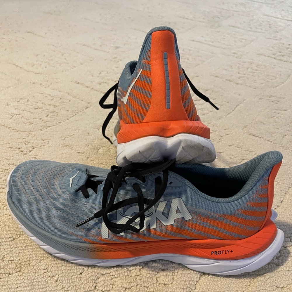 HOKA Mach5